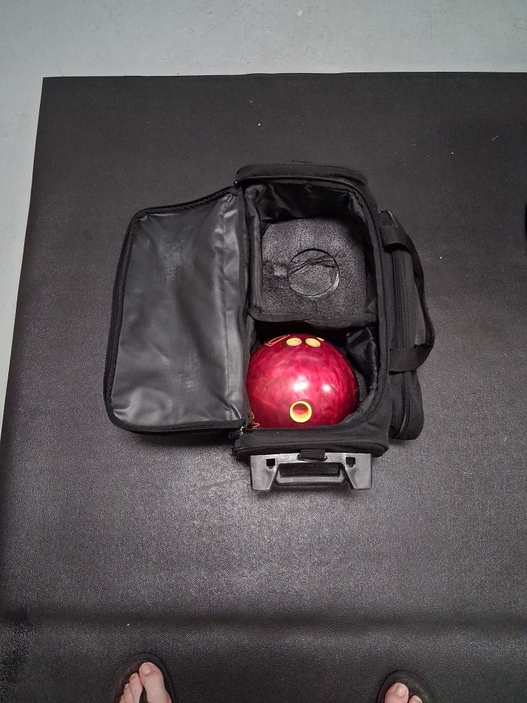 Bowling Ball & Roller Bag