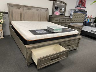 4PC King Bedroom Set w/ Front Storage