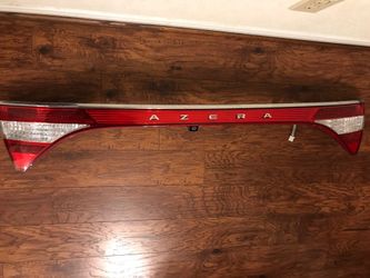 Center Mounted Tail Light With Camera OEM 12 13 14 15 Azera