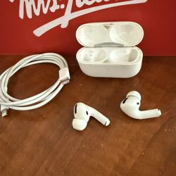 Audífono Originales  Pro  3 Generacion Con Cable 