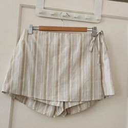 Pacsun Skort size L