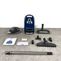 Miele Complete C3 Marin Vacuum Cleaner w/ all attachments