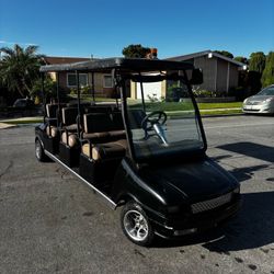 2003 Club Car Western 6 seater Golf Cart