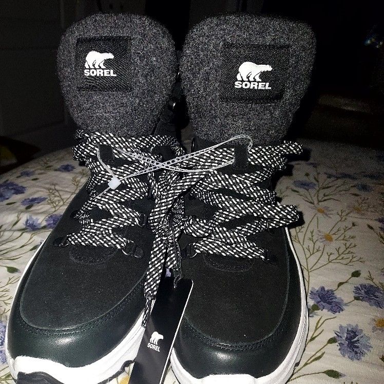 Sorel womens boots size 11