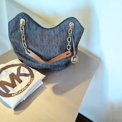 Authentic Michael Kors Purse