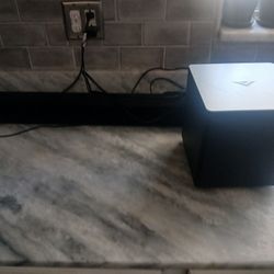 Vizio Soundbar And Subwoofer