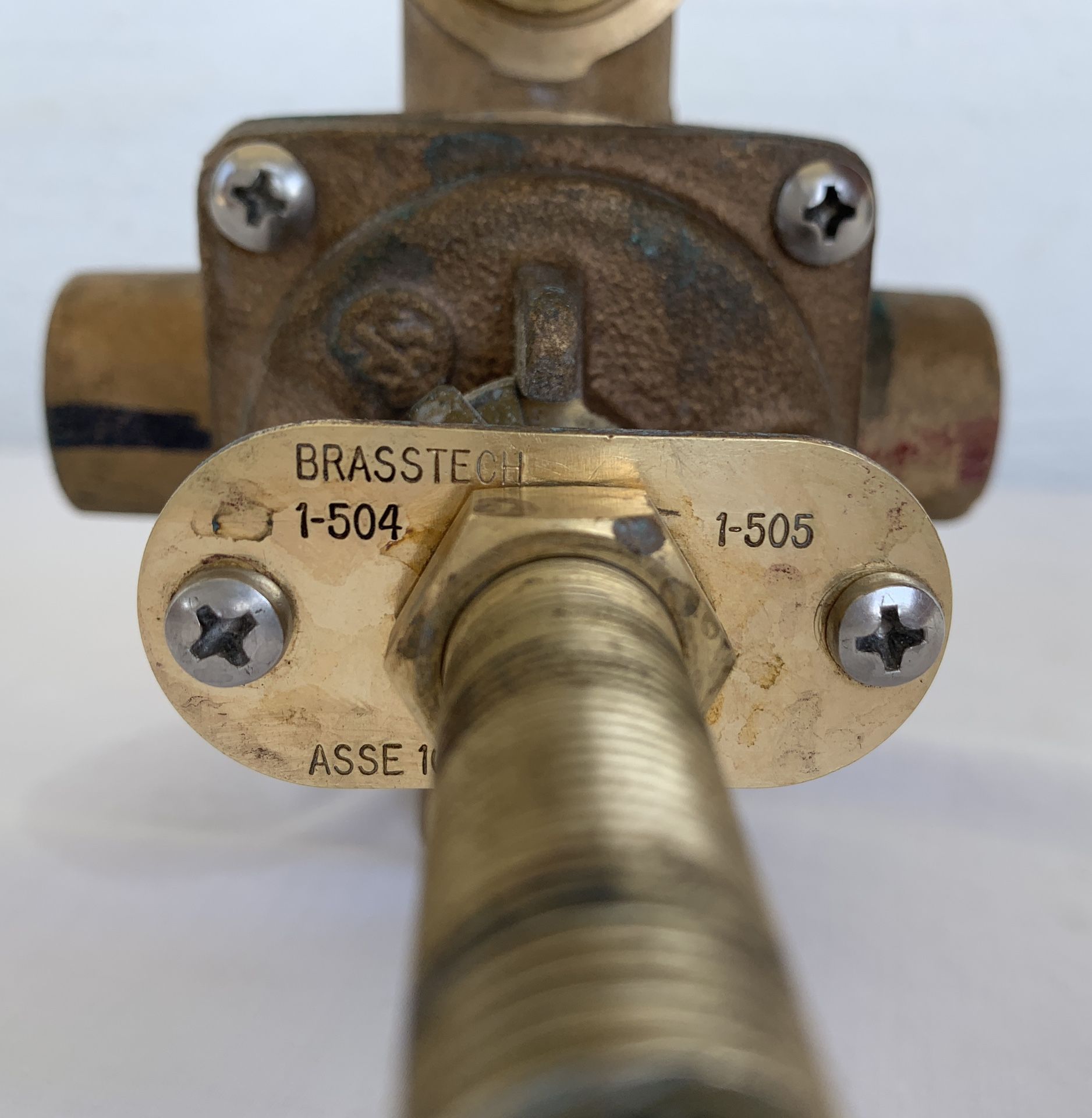 Newport Brass Brasstech Tempress II 1505 4 Port Tub and Shower Trim