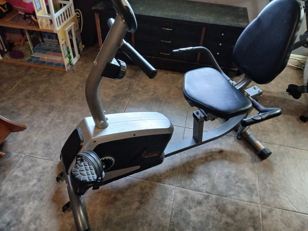 Stationary Exercise Bike