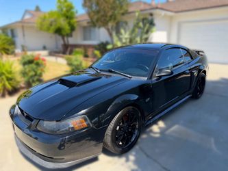 2004 Ford Mustang
