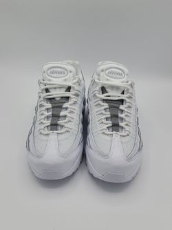 NEW Air Max 95 Mens 6 Womens 7.5 Essential Running Shoe White/Silver AT9865-100