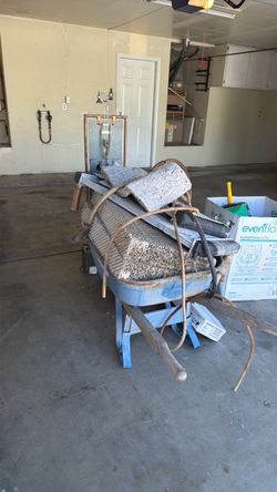 Wheel barrel