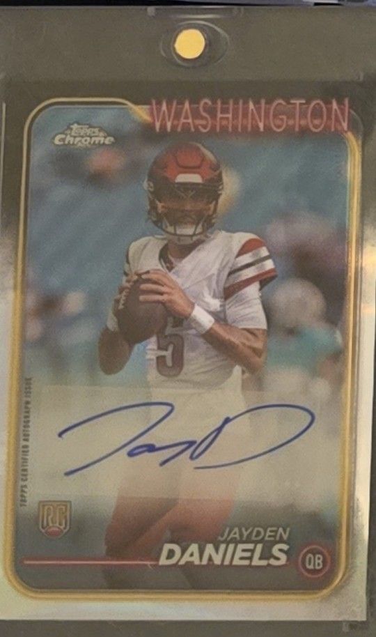 Jayden Daniels Topps Chrome RC Autograph