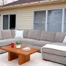  Havertys  Premium Sectional Sofa — Excellent Condition 