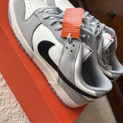 Nike Dunk Low Smoke Grey White Black 10.5