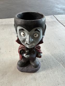 Large Vampire / Dracula Halloween Planter – 27” Tall