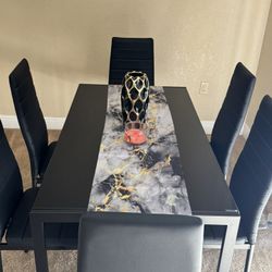 7 Pieces Dining Table Set 