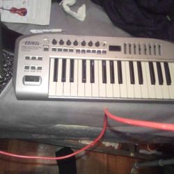 Roland Midi Keyboard Edirol Pcr 30
