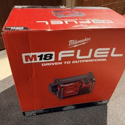 New Milwaukee Fuel Compressor M18
