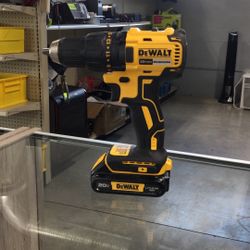 20v Dewalt Drill Driver With Battery