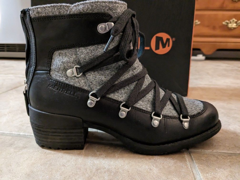 Ladies Sz 8 Merrell Shiloh Black Boots SUPER CUTE