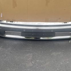 DNA MOTORING Front Bumper Compatible with 14-18 Ram 1500/19-23 Ram 1500 Classic,with Parking Sensor Holes & Fog Light Cutouts,Chrome,BUMP-F-RAM13-FB-0