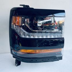 2016-2018 CHEVROLET SILVERADO 1500 RIGHT PASSENGER SIDE HEADLIGHT HID OEM BLACK
