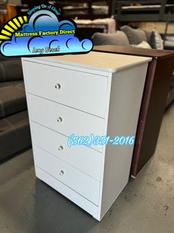 Four drawer white compressed cajonera Comoda nueva chest