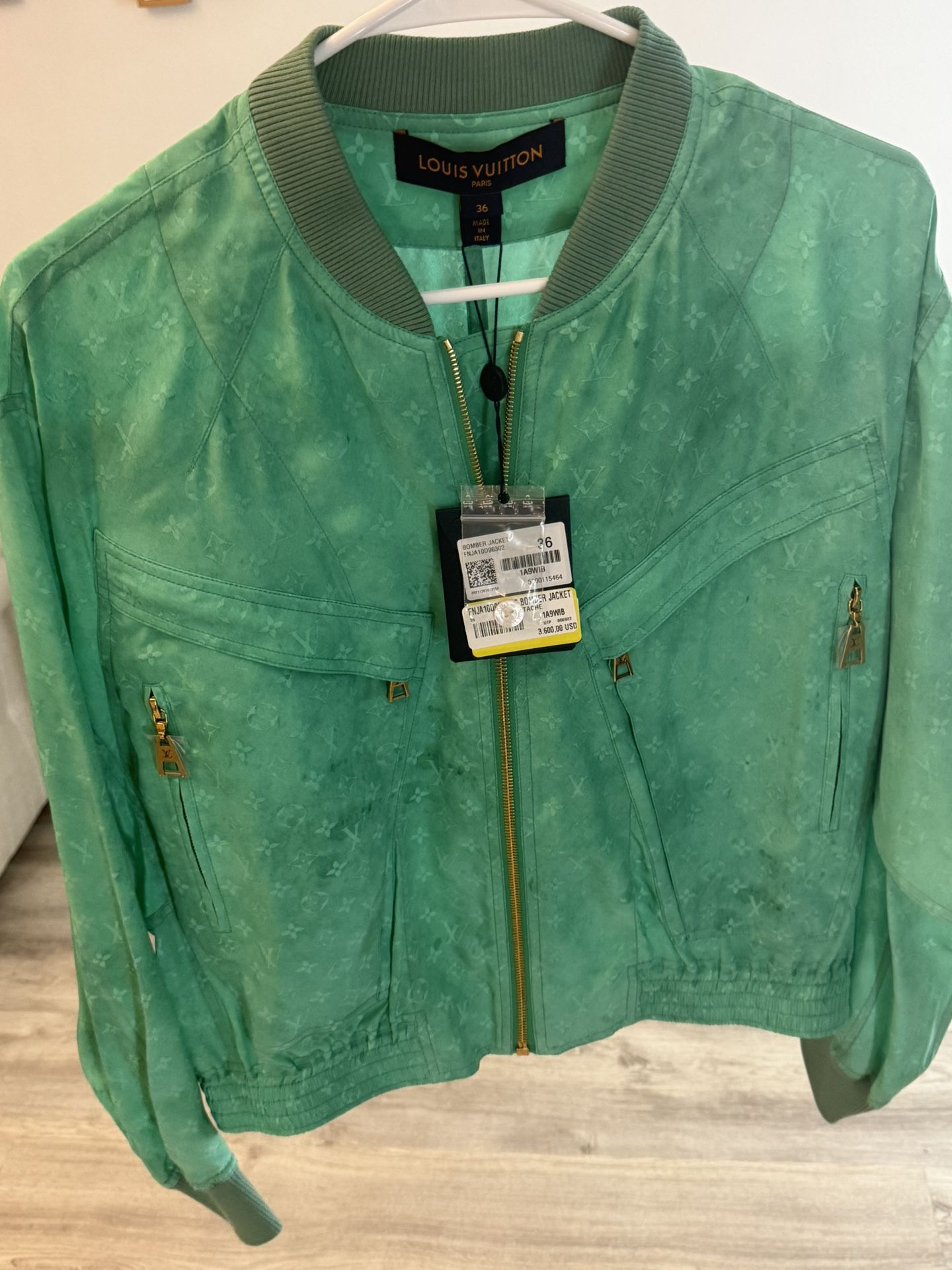 Louis Vuitton Women’s Bomber Jacket Size 36