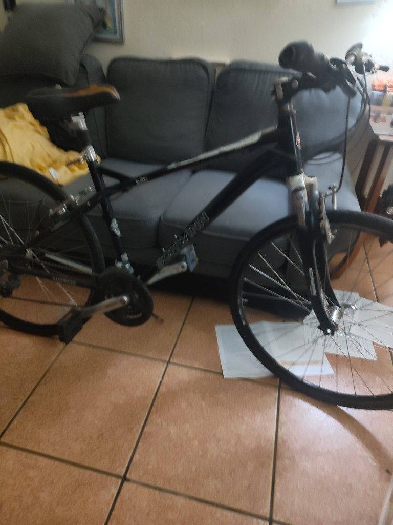 Schwinn Mt. Bike 29' Please read my ad.