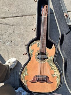 Paracho Elite Alvarado 12 string bajo sexto guitar