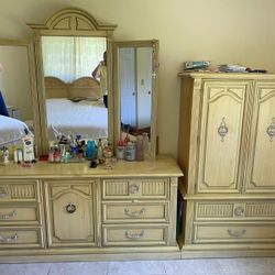 Stanley 7 Piece Bedroom Set 