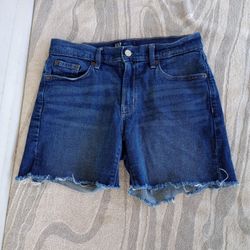 Gap raw hem 5" denim shorts dark wash Sz 4/27