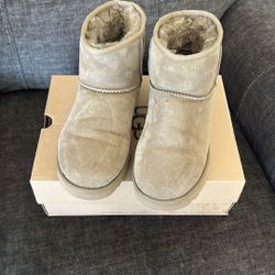 Used Ugg Boots