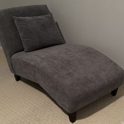 Grey Chase Lounge Chair