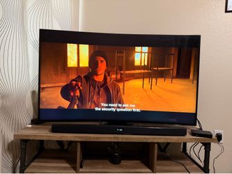 Samsung 55in Curved UHD 4K Smart TV + Samsung Soundbar