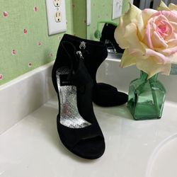 DOLCE VITA 4.5” HEELS