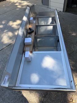 Heavy duty sink 600PPTS384LFT 3-Compartment Stainless Steel Sink with Left Drainboard