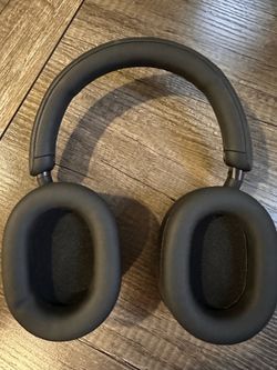 Sony Headphones 1000 XM-5