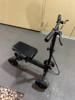Knee rover scooter