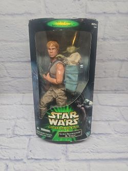 2001 Power of the Jedi Dagobah Luke Skywalker with Yoda Figure 12" Star Wars Toy