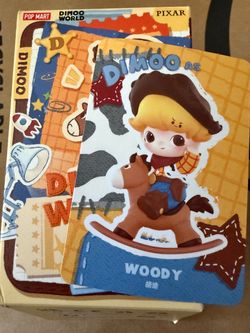 WOODY DIMOO WORLD x PIXAR FIGURE