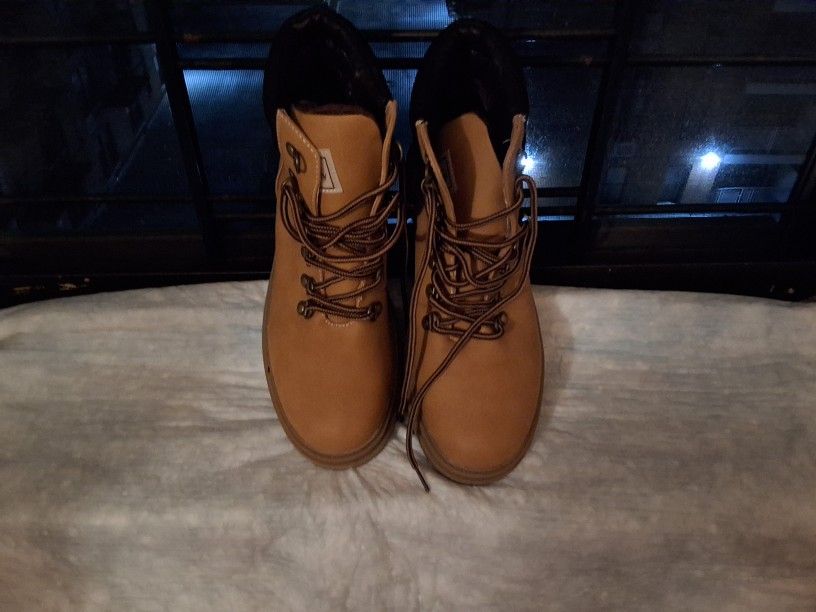 Viscozzy Work Hiking Ankle Boots for Women