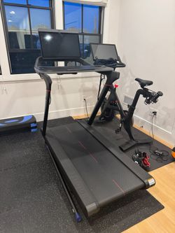 Peloton Tread 2018 - About 160 Rides - Brookline