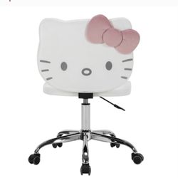 Hello Kitty Vanity Impressions Chair 