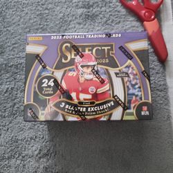 Select Football Cards