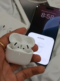 Apple AirPods 4