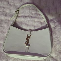 Yves Saint Laurent 
Le 5 à 7 Leather Shoulder Bag