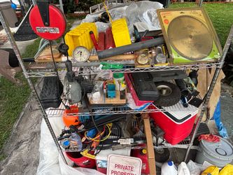 Huge yard sale !