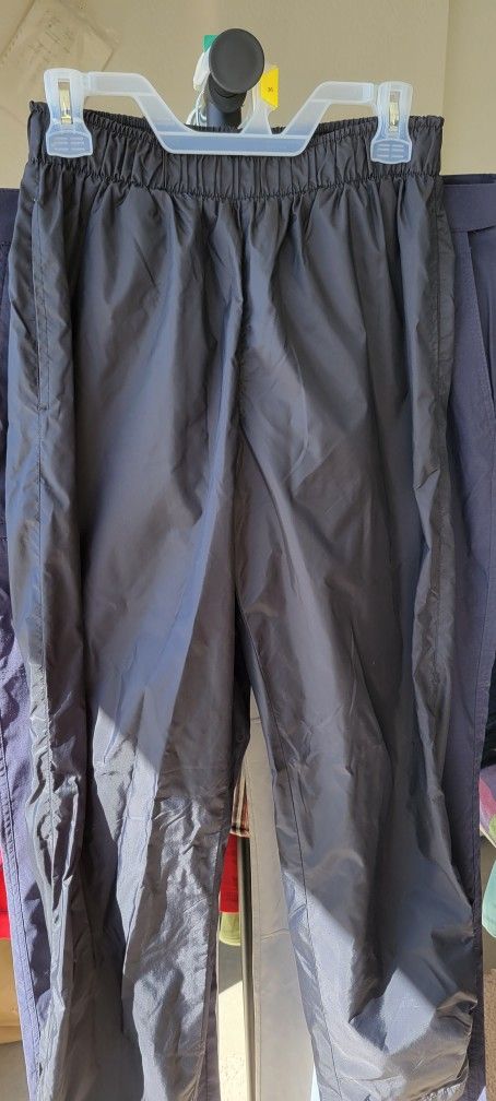 Waterproof Black Cycling Pants Sz S & M $1 EACH