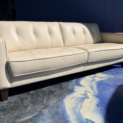 NEW Violino by Macy’s TOP grain Italian  leather sofa + ottoman